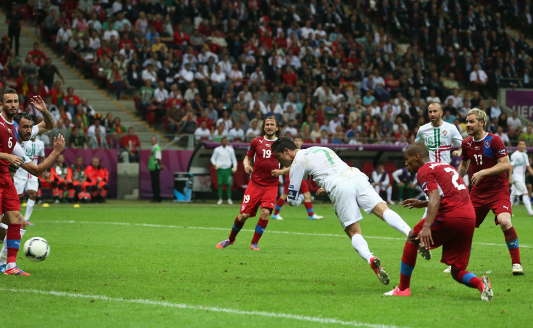 2012年欧洲杯四分之一决赛：捷克VS葡萄牙，激动人心的较量