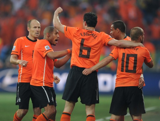 荷兰足球队在欧洲杯的辉煌时刻——历届欧洲杯表现回顾