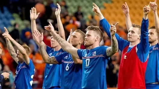 冰岛足球：勇敢的继往开来