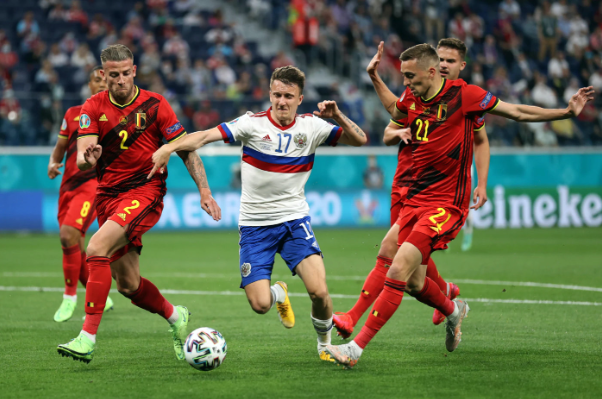 比利时的辉煌时刻——回顾历届欧洲杯表现