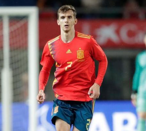洛伦特：2012欧洲杯西班牙的冠军拼图中的重要一环