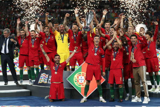 2016欧洲杯葡萄牙：冠军之路的荣耀与拼搏