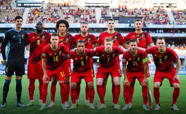 比利时国家队欧洲杯40人预选名单揭晓：老将回归，新星闪耀